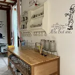 Frankie's House Oda ve Kahvaltı