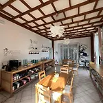 Frankie's House 3*