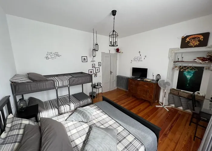 Nocleg ze śniadaniem Frankie's House Ghiffa