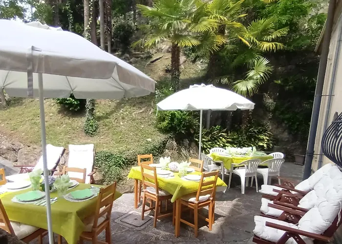 Bed & Breakfast Frankie's House Ghiffa